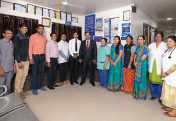 Dr. Parag Hitnalikar With Staff